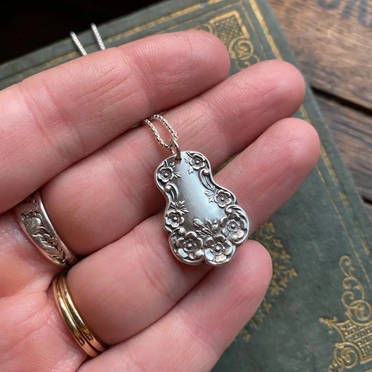 CZTICLE®🔥LAST DAY 60% OFF✨Handmade Sterling Spoon Necklace -Handmade Sterling Spoon Necklace Crafted from Authentic Vintage Silverware D02