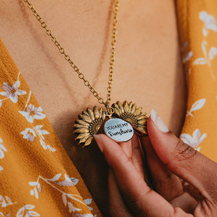 CZTICLE®🔥🌞You Are My Sunshine Sunflower Necklace🌻(Double-sided engraving) D02